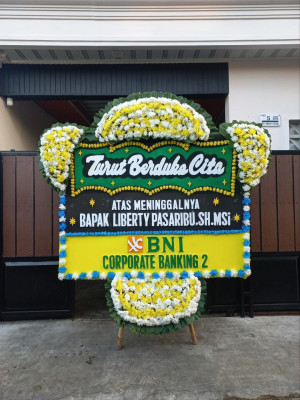 Papan Bunga Duka di Getas